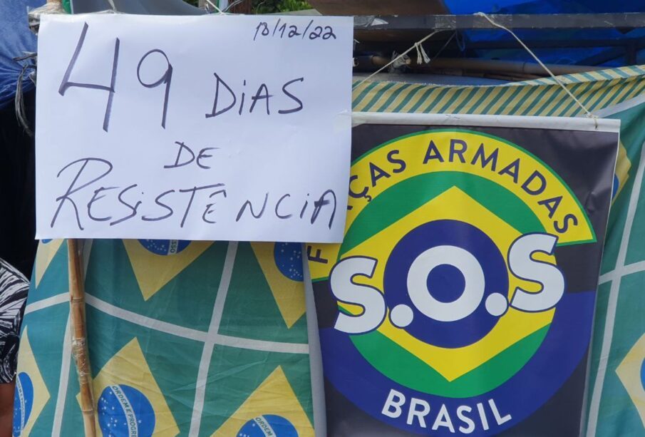 Enquete dá o tom para os 50 dias de resistência 65 ENQUETE RESISTÊNCIA