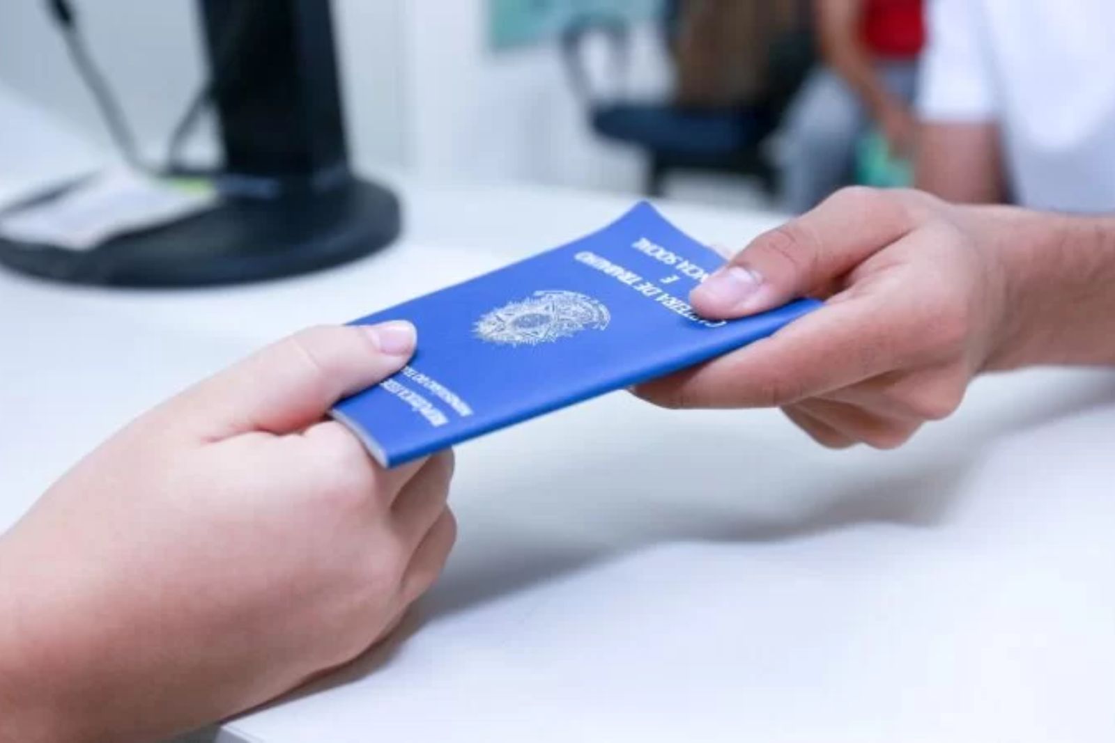 DEMISSÃO SEM JUSTA CAUSA