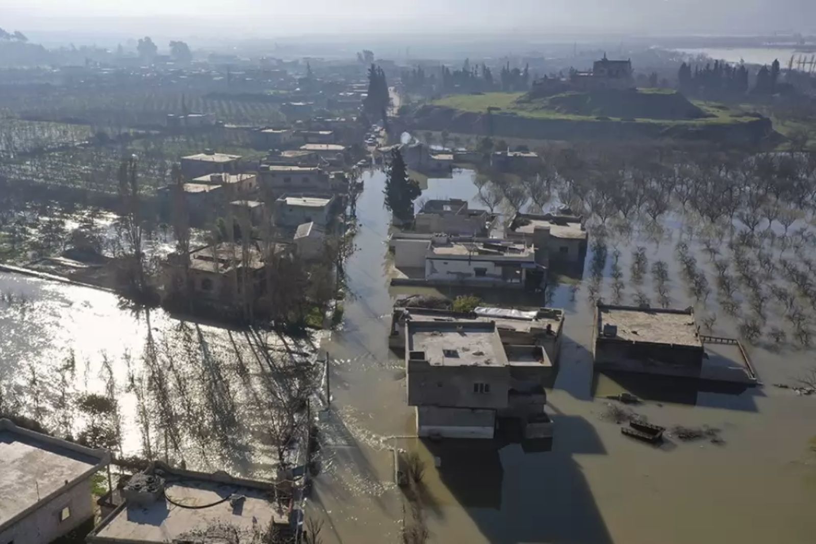 ROMPIMENTO DE BARRAGEM