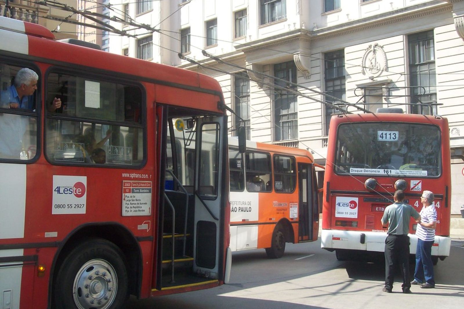 MOTORISTAS ÔNIBUS RECICLAGEM MOTORISTAS ÔNIBUS RECICLAGEM
