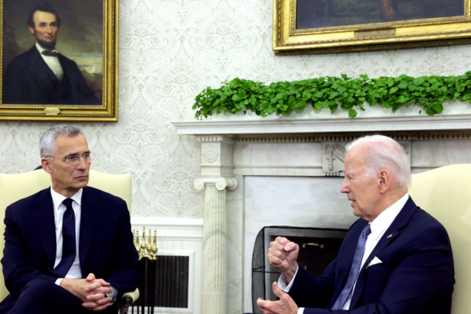 BIDEN OTAN UCRÂNIA BIDEN OTAN UCRÂNIA