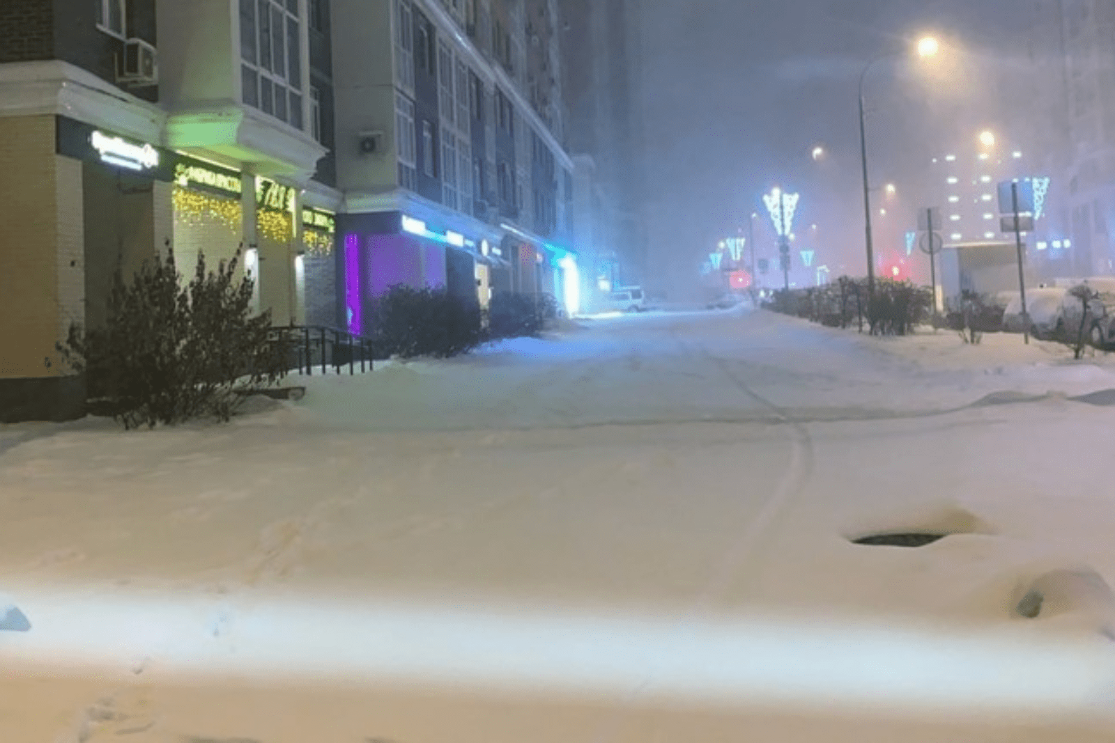 Moscou atingida por rara nevasca negra