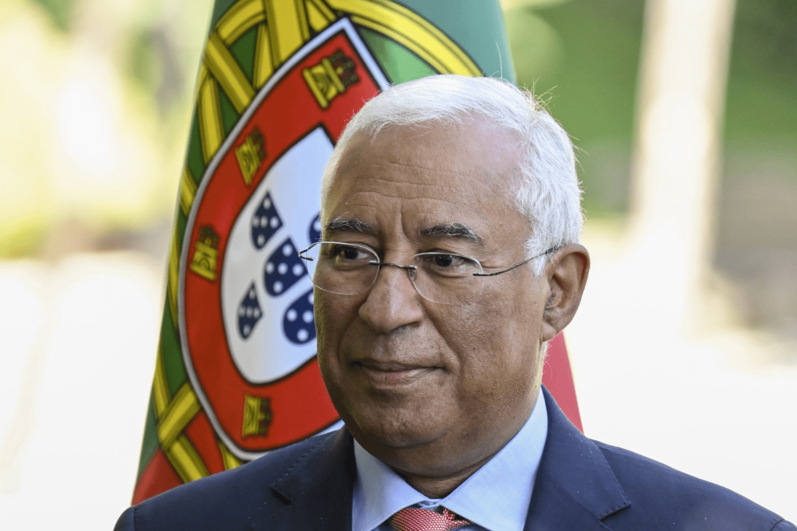 Primeiro-ministro de Portugal renuncia