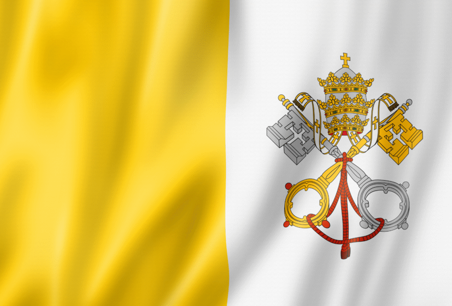 Fumaça branca no Vaticano: O mundo aguarda o novo Papa 65 FUMACA BRANCA
